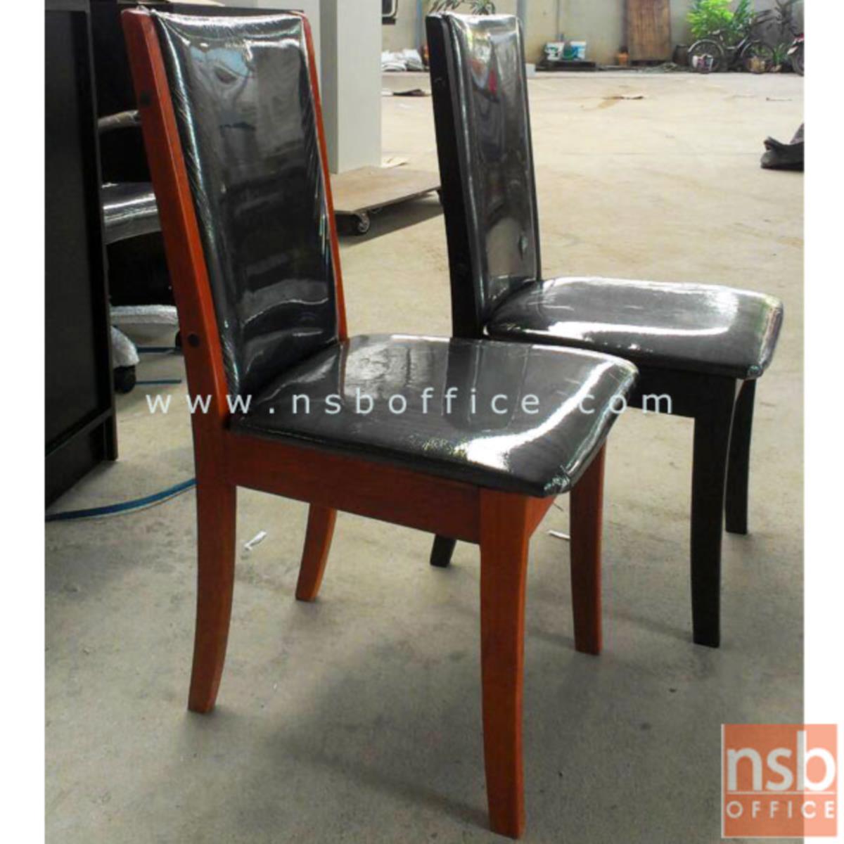 G14A060:เก้าอี้ไม้ยางพาราที่นั่งหุ้มหนังเทียม รุ่น Soren (โซเรน) ขาไม้ยางพารา 